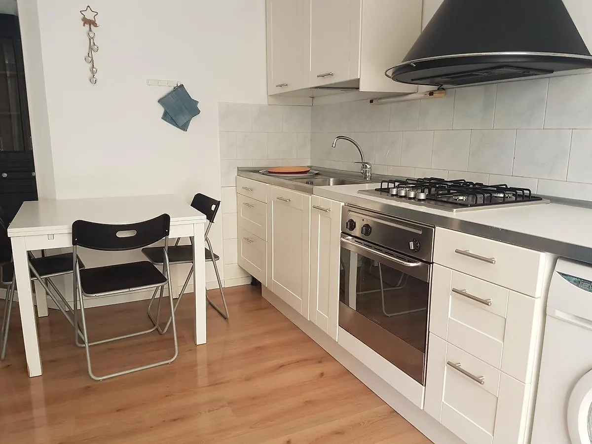 Meloria Apartament Apartment Tirrenia
