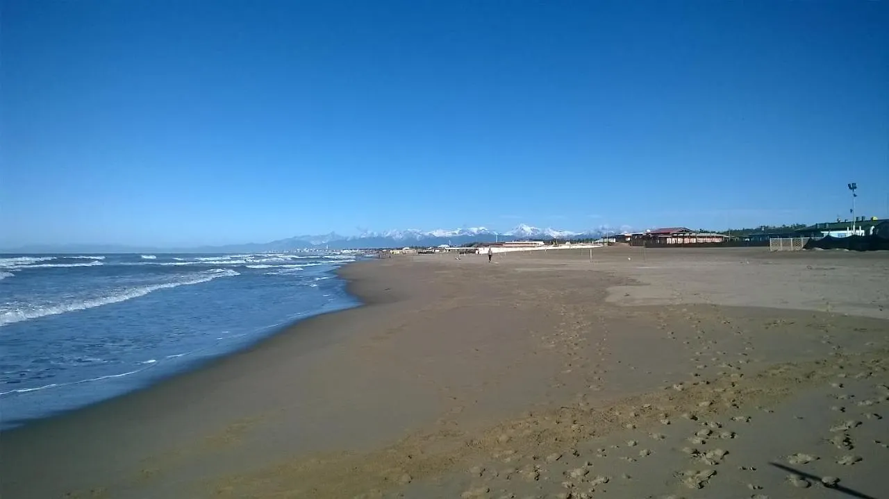 Meloria Apartament Apartment Tirrenia Italy
