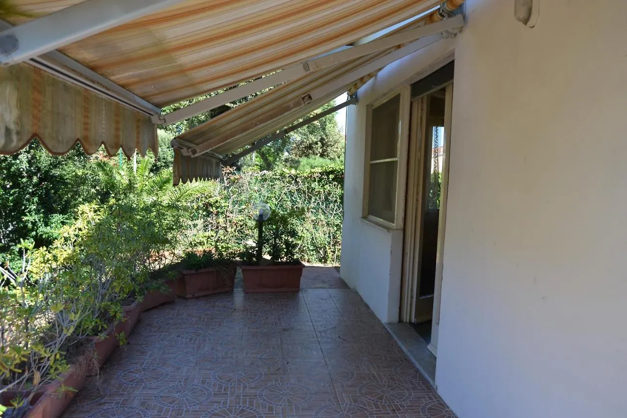 Meloria Apartament Apartment Tirrenia Italy