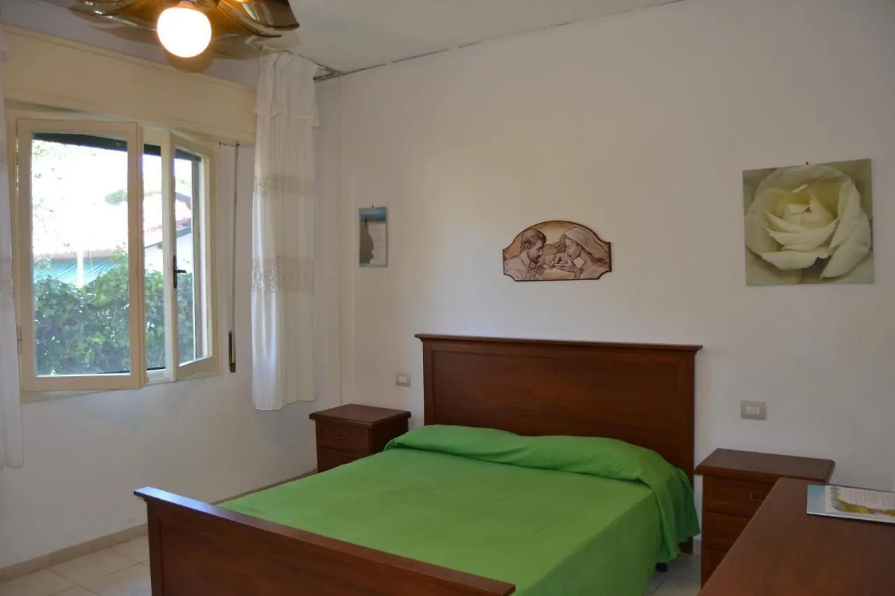 Meloria Apartament Apartment Tirrenia