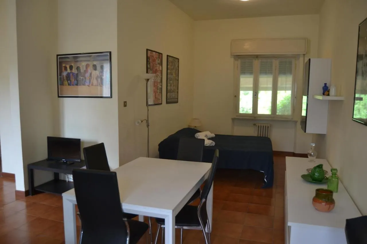 Meloria Apartament Apartment Tirrenia Italy