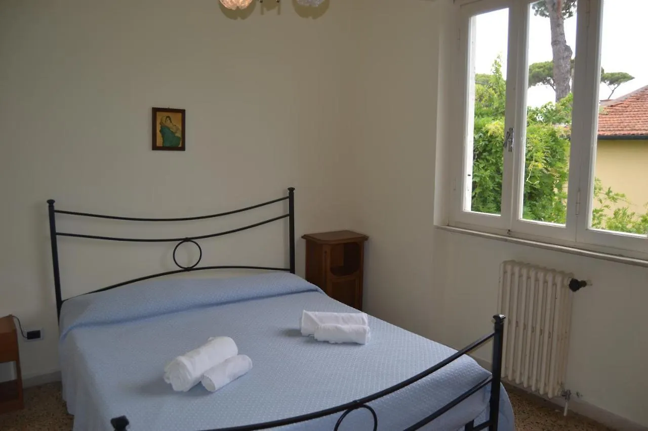 Meloria Apartament Apartment Tirrenia